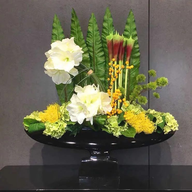 Stylish Modern Countertop Flower Vase Fiberglass