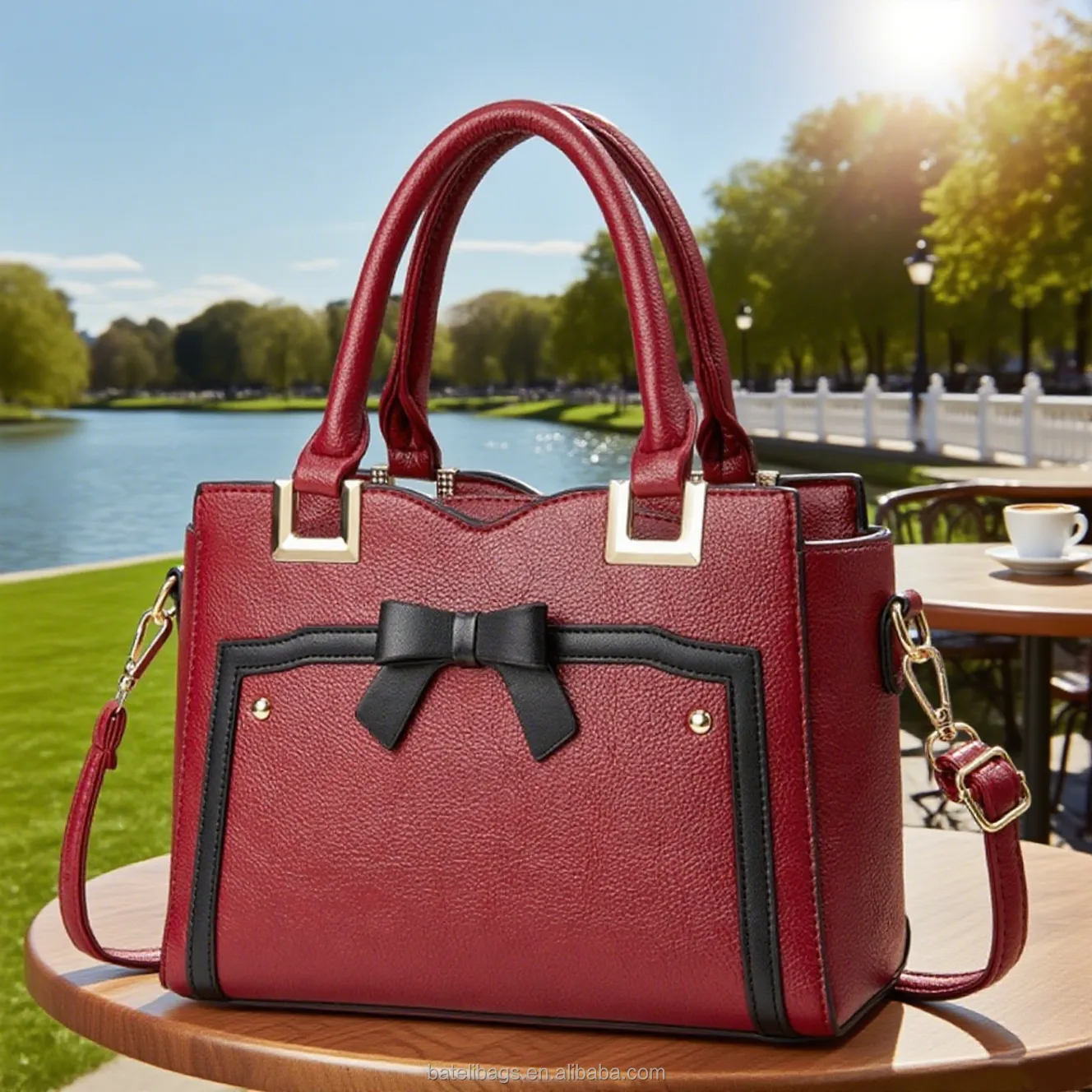 Commuting Shoulder Bags For Women