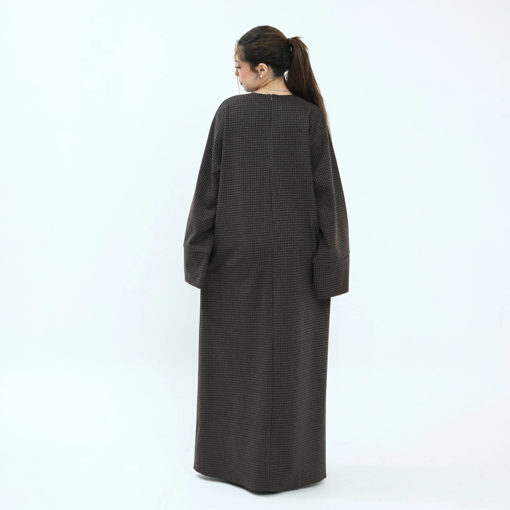 Closed Robe Is Thick And Warm Like Wool - Product Image 2