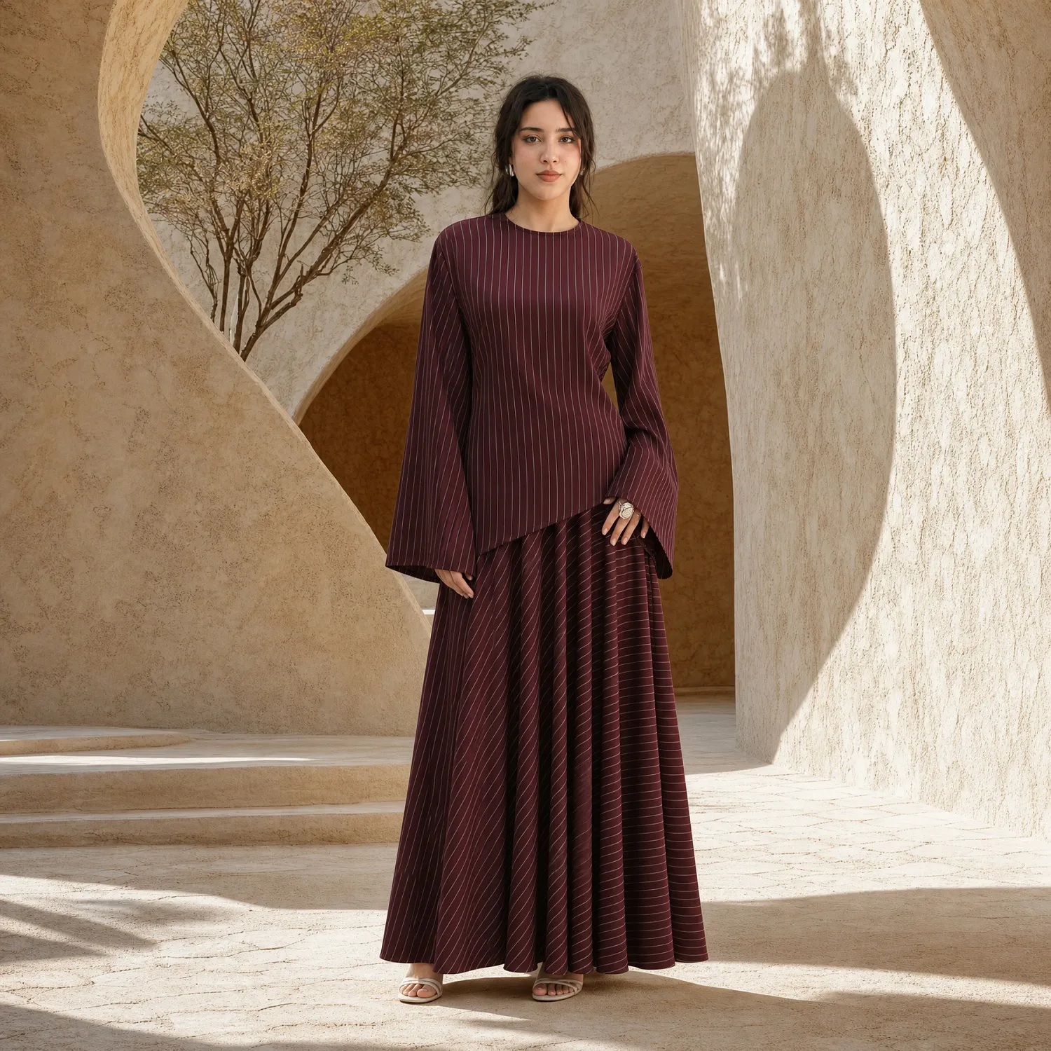 Women's Striped Skirt Suit Is Simple - Product Image 4
