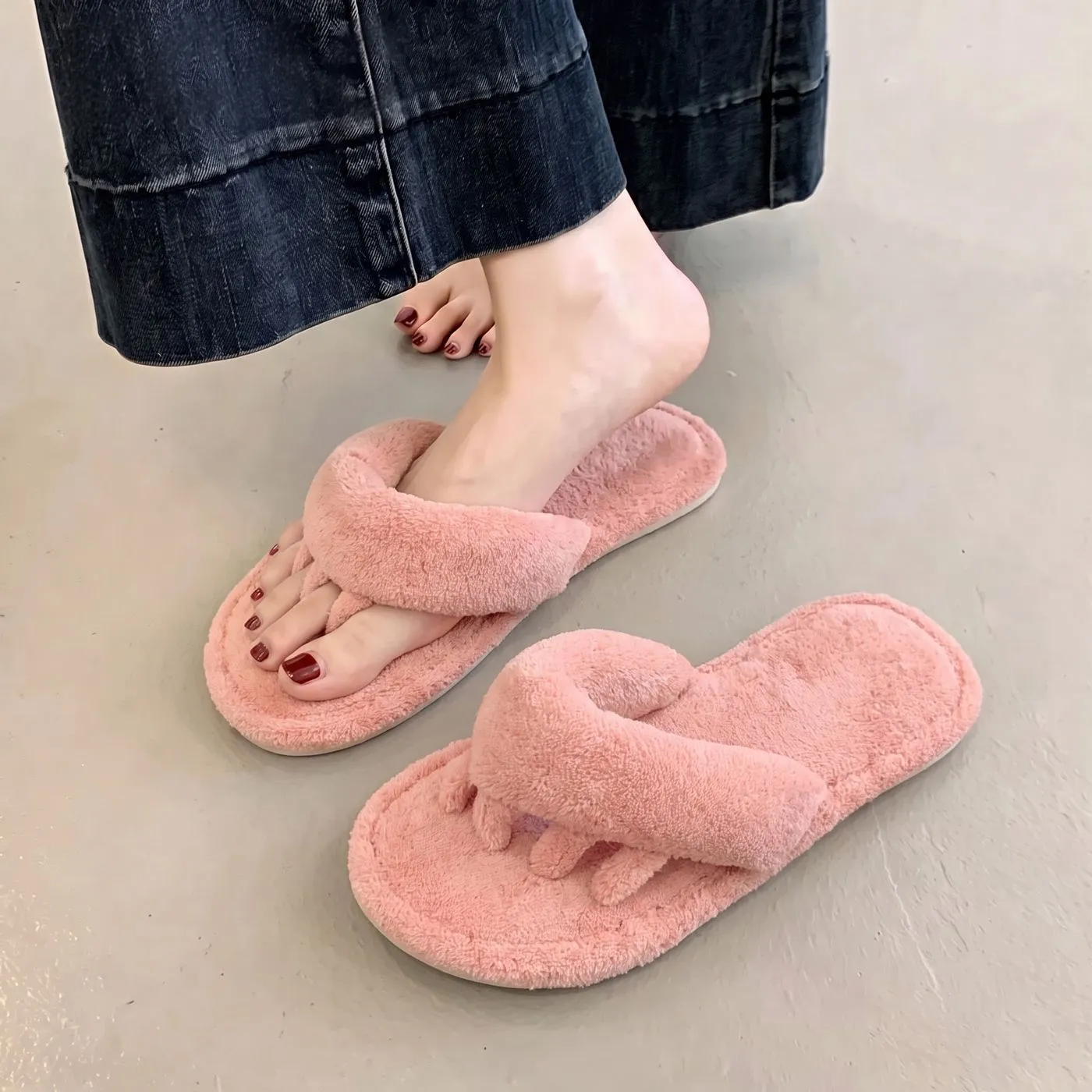 Non-slip Warm Paw-shaped Cotton Slippers For Home Use - Product Image 2