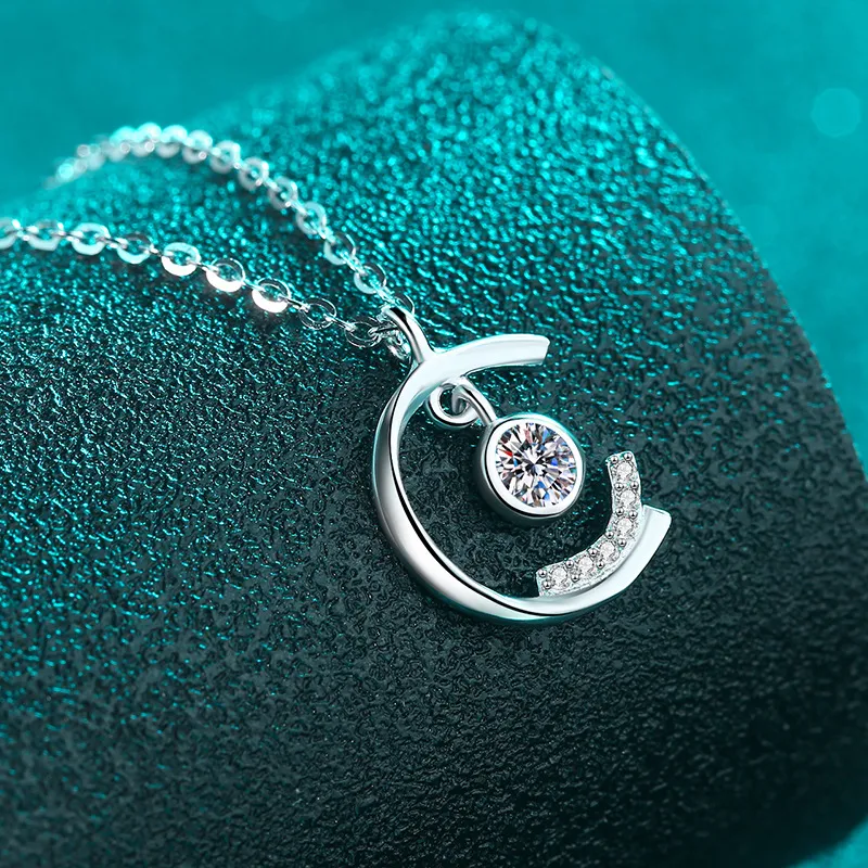 All-Moissanite Necklace For Women Light Luxury Elegance - Product Image 3